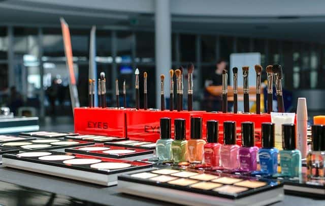 Wat is een manicure? Bij nagelstudio in hoogezand,?