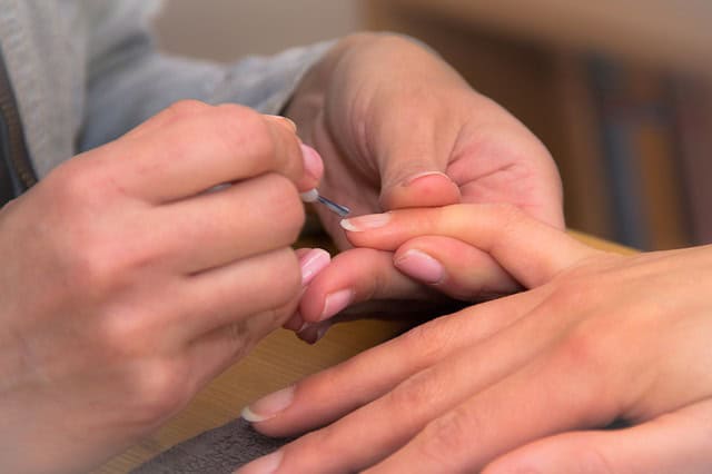 Op zoek naar een nagelstudio in rijswijk?