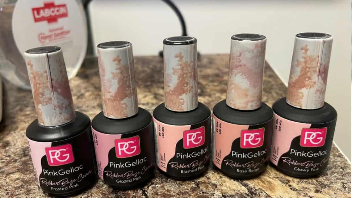 Pink Gellac Rubber Base en Peel Base: Alles Wat Je Moet Weten Pink Gellac Rubber Base en Peel Base: Alles Wat Je Moet Weten