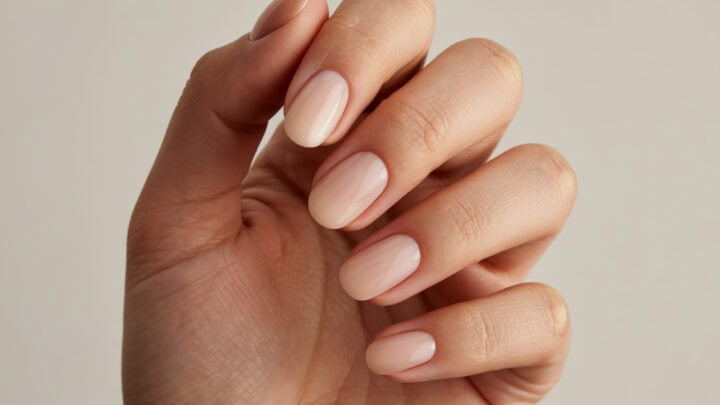 Plaknagels Uitgelegd: Varianten, Natuurlijke Looks en Tips voor Langdurig Resultaat
