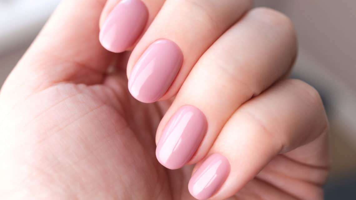 BIAB nagels French manicure & babyboom – natuurlijke, stijlvolle en tijdloze nagels