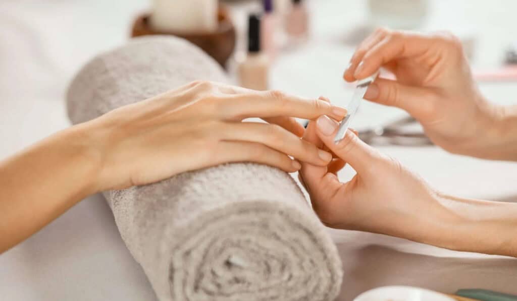 Manicure en Russian manicure