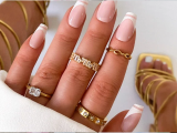 Acryl French Nails: Prijs, Kosten en Mooie Stijlen