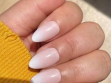 Babyboom nagels: de complete gids voor een elegante babyboom manicure
