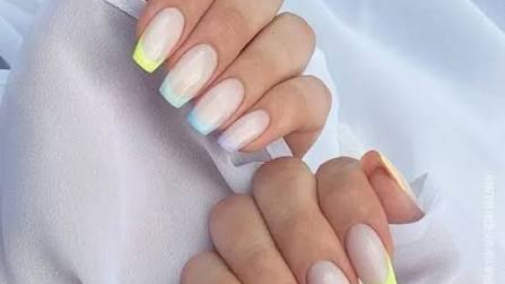 French manicure nagels