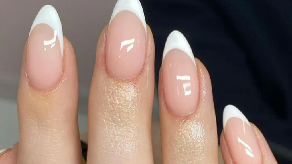 French manicure nagels